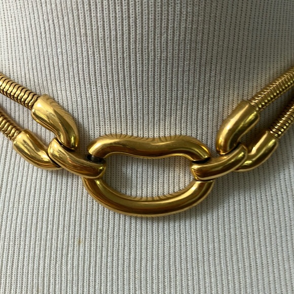 VINTAGE Monet Gold  Statement Necklace - Picture 2 of 8